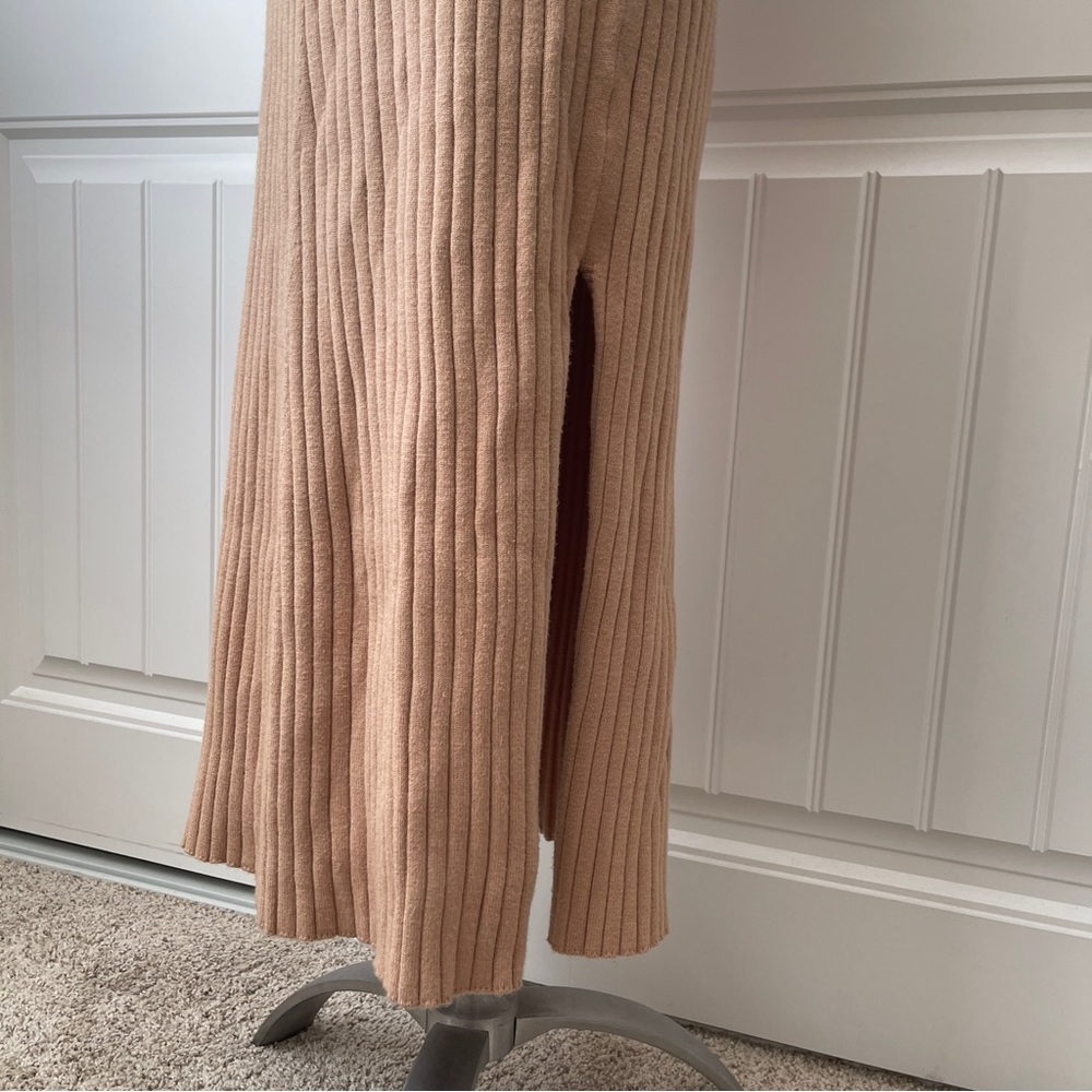WAYF BFF Dede x Emily Hollie Long Sleeve Sweater Dress Camel - Picture 6 of 9